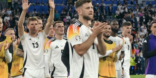 开云在线-【早报】美洲杯两连胜，首届世界杯冠军不是闹着玩的