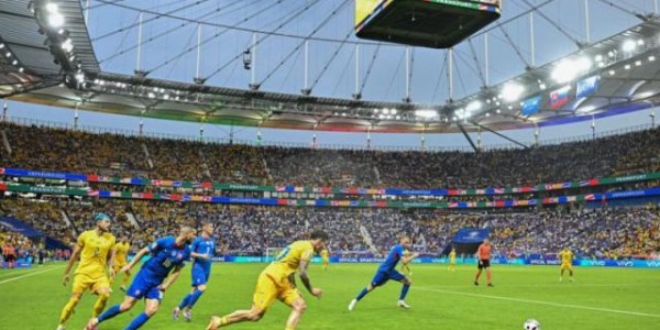 开云体育-【欧洲杯】卢卡库10射0收，E2比利时跟D2法国硬碰硬