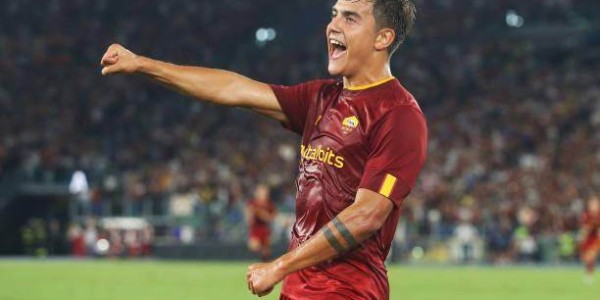 开云体育-迪巴拉长途奔袭进意甲百球 穆帅赏识成就足坛佳话