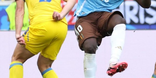 开云体育-【欧洲杯】卢卡库10射0收，E2比利时跟D2法国硬碰硬